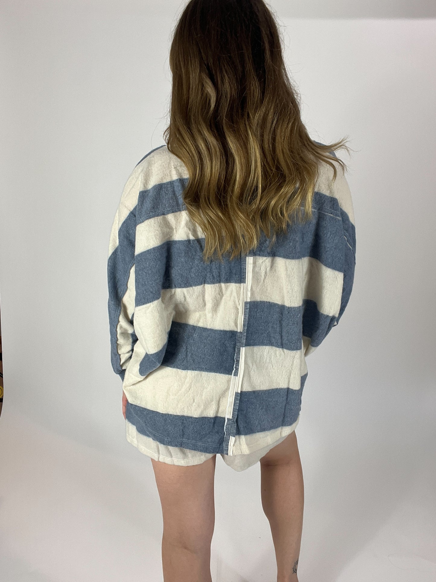 Blue Cream Long Sleeve